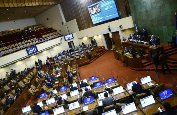 Comisión de Constitución aprueba imprescriptibilidad de delitos sexuales sin importar edad de la víctima | Abogados Puerto Montt - Bufete de Abogados Puerto Montt